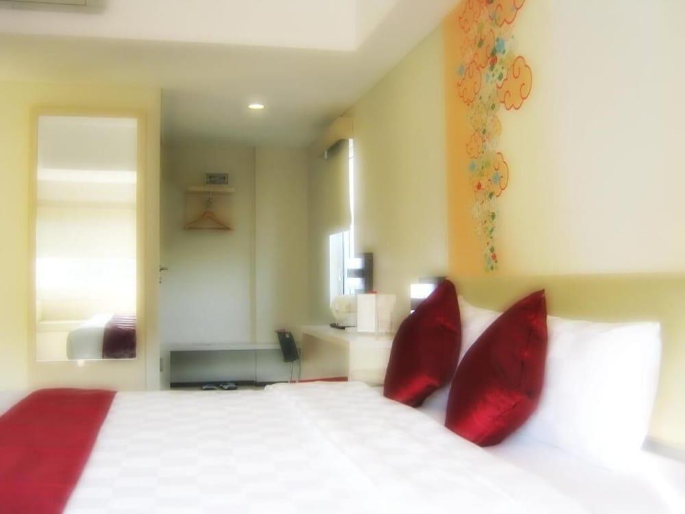 Cordela Hotel צ'ירבון מראה חיצוני תמונה